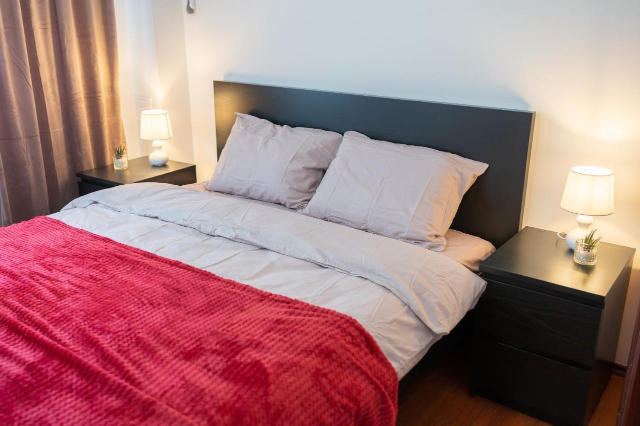 Spacious 2Br Dristor Apartment Bucharest Exterior photo