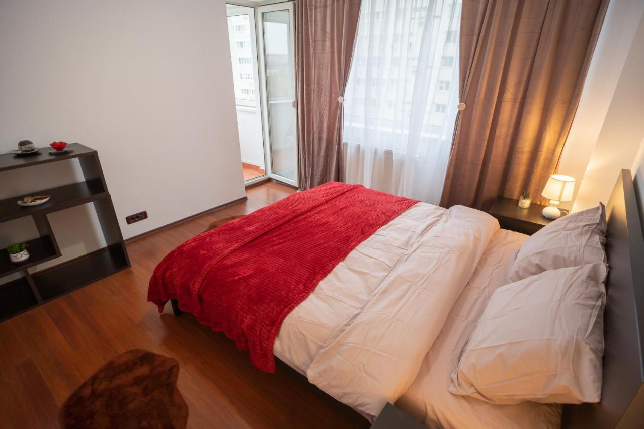 Spacious 2Br Dristor Apartment Bucharest Exterior photo