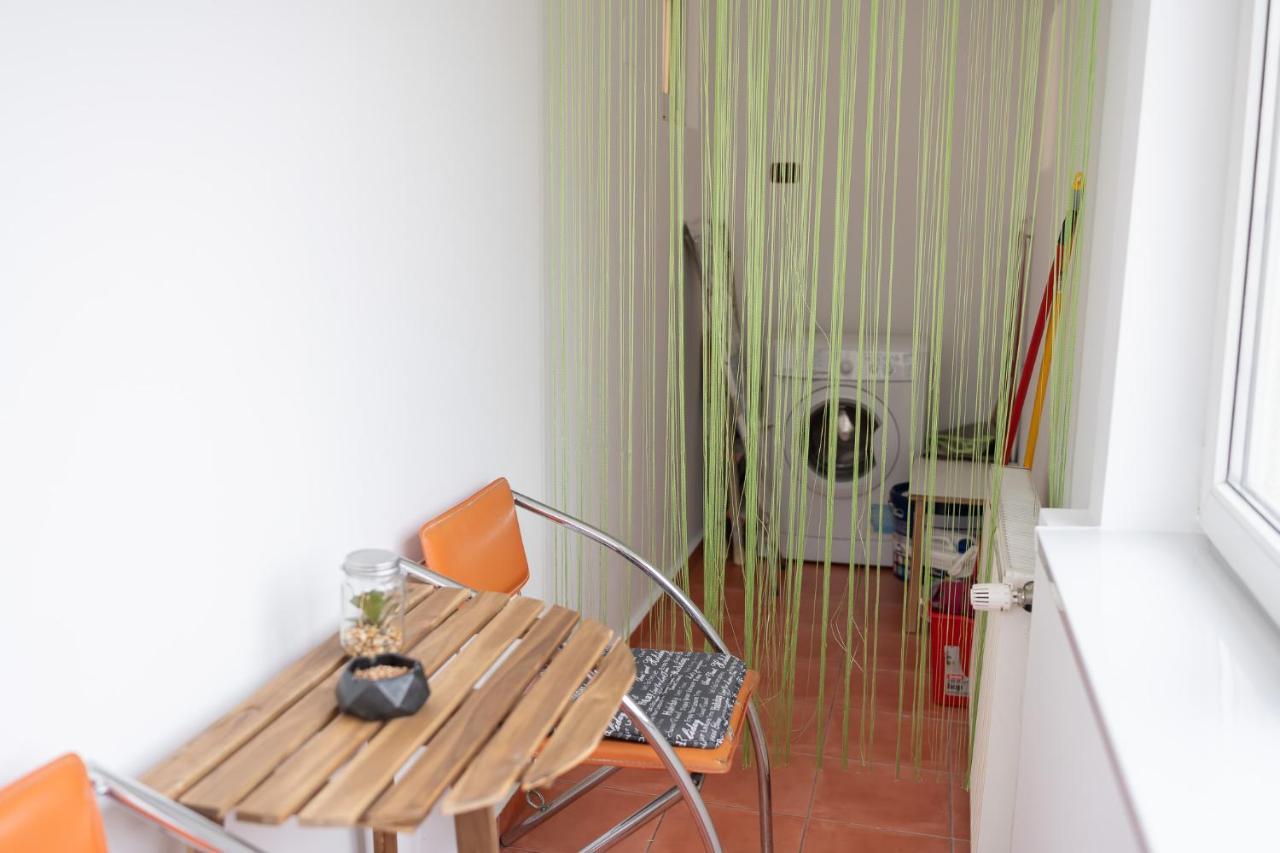 Spacious 2Br Dristor Apartment Bucharest Exterior photo