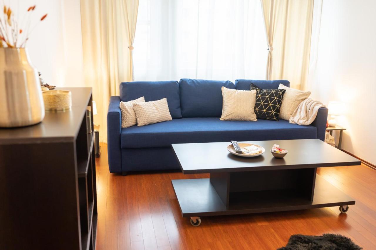 Spacious 2Br Dristor Apartment Bucharest Exterior photo