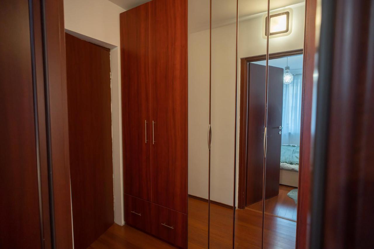 Spacious 2Br Dristor Apartment Bucharest Exterior photo